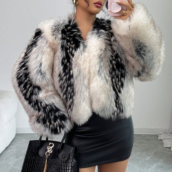 Black And White Casual Women's Heavy-Duty & Short Faux Fur Jacket - Picture 5 of 9